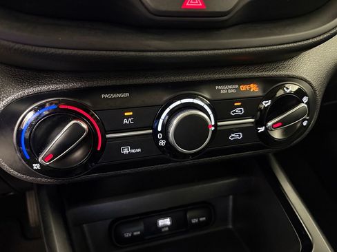 Used 2024 Kia Soul LX w/ Option Group 015 FWD image 26