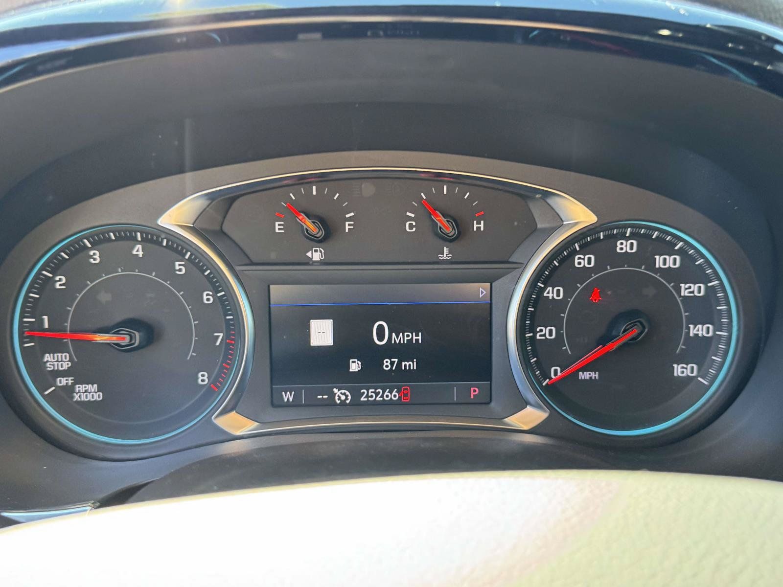 Used 2023 Chevrolet Traverse RS AWD/4WD image 23