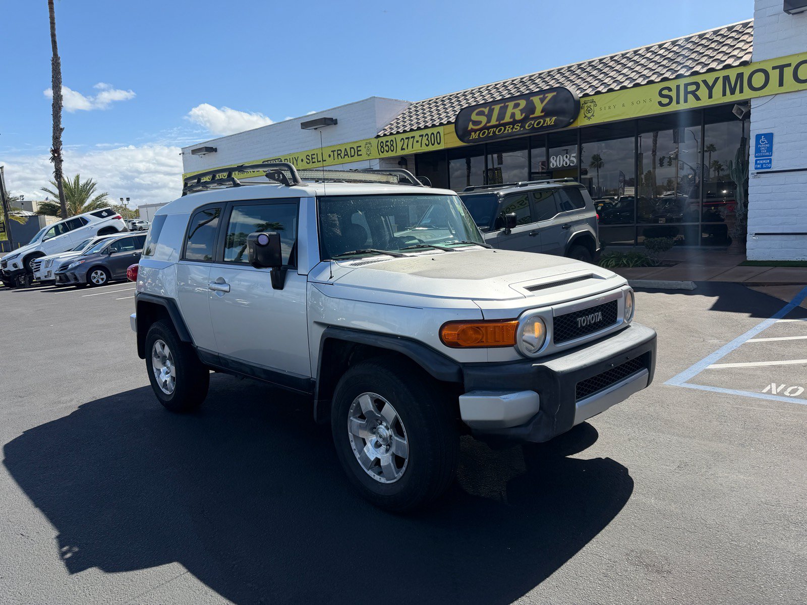 Used 2007 Toyota FJ Cruiser 4WD w/ Upgrade Pkg 1 image 1