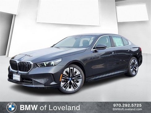 Used 2025 BMW i5 eDrive40i w/ Premium Package image 1