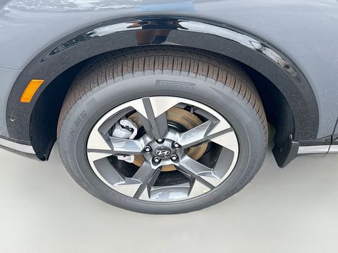 New 2026 Hyundai Palisade Limited FWD image 24