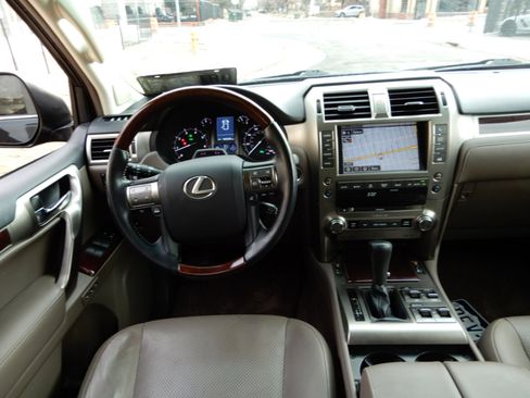 Used 2015 Lexus GX 460 Luxury image 22