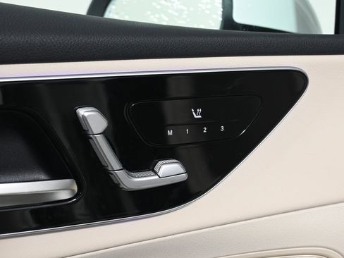 Certified 2026 Mercedes-Benz GLC 300 4MATIC image 24