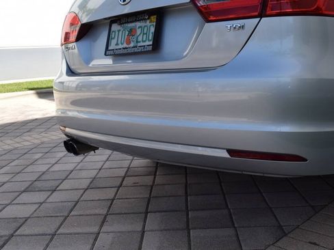 Used 2013 Volkswagen Jetta TDI FWD image 21