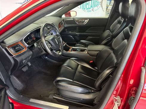 Used 2020 Lincoln Continental FWD image 9