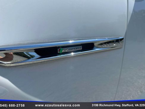 Used 2017 Jaguar XJ R-Sport AWD/4WD image 12