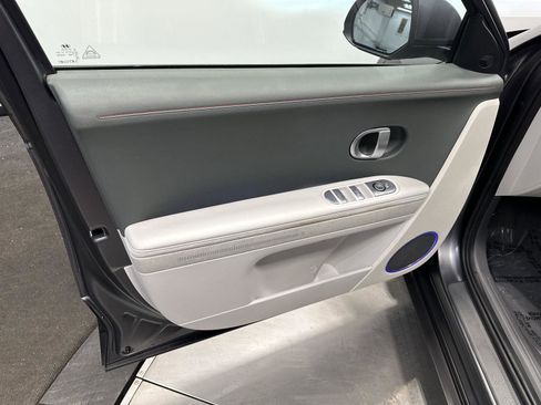 Used 2022 Hyundai Ioniq 5 SEL image 9