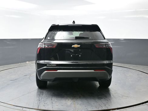 Used 2025 Chevrolet Equinox LT image 13