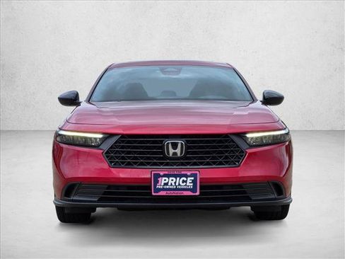 Used 2024 Honda Accord Sport image 2