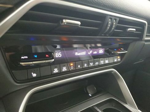 Used 2025 MAZDA CX-90 Plug-In Hybrid w/Premium Sport AWD/4WD image 31