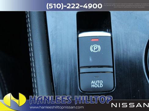 Used 2023 Nissan Rogue SL image 24