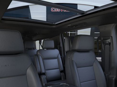 New 2026 GMC Yukon XL Denali w/ Denali Reserve Package image 48
