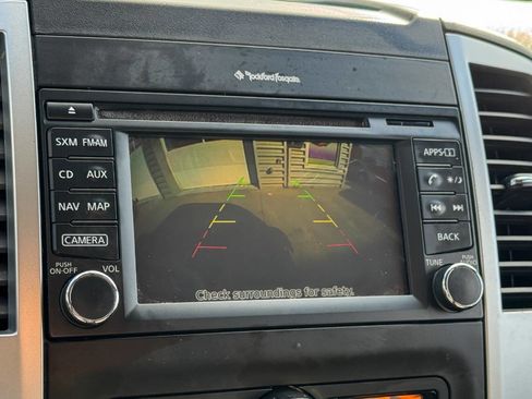 Used 2018 Nissan Frontier PRO-4X image 32