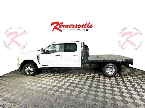 Used 2023 Ford F350 XL w/ XL Chrome Package image 4