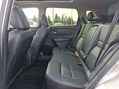 Certified 2023 Nissan Rogue SL AWD/4WD image 10