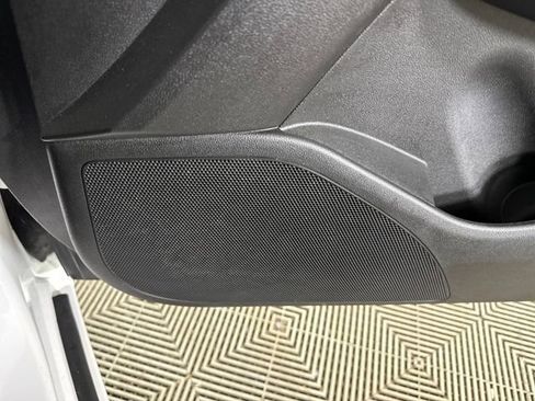 Used 2018 Buick LaCrosse Essence image 29