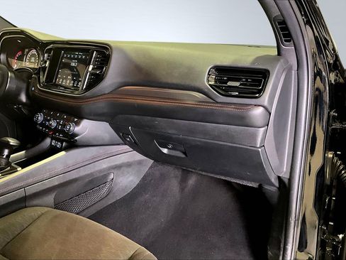 Used 2023 Dodge Durango GT image 26