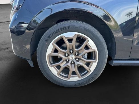 Used 2025 Ford Expedition Max King Ranch AWD/4WD image 28