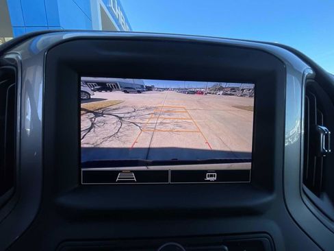 Used 2024 Chevrolet Silverado 2500 Custom w/ Custom Convenience Package image 14