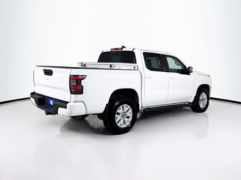 Used 2022 Nissan Frontier SV RWD image 7