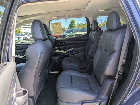 Used 2025 Subaru Ascent Bronze Edition w/ Onyx Package image 15
