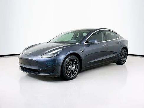 Used 2020 Tesla Model 3 Long Range AWD/4WD image 3