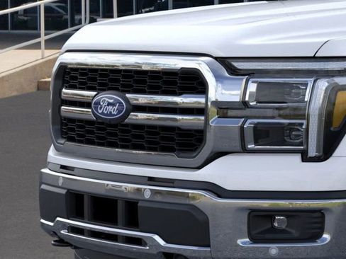 New 2025 Ford F150 Lariat w/ Equipment Group 501A Mid image 17