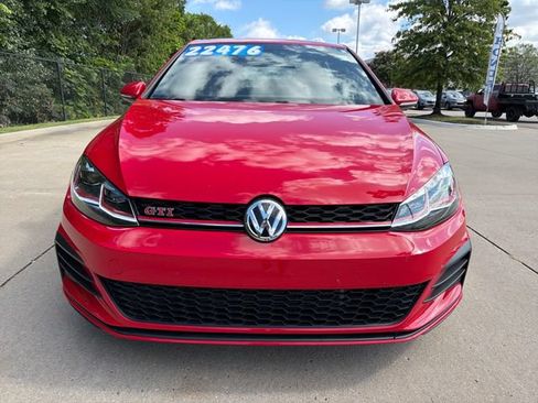 Used 2020 Volkswagen Golf 4-Door FWD image 8