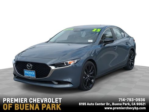 Used 2025 MAZDA MAZDA3 s AWD/4WD image 1