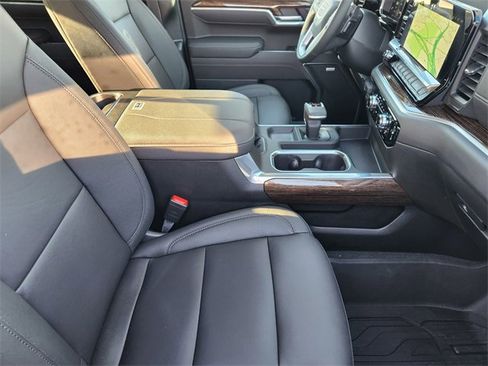 New 2026 GMC Sierra 1500 Elevation w/ Elevation Premium Package image 10