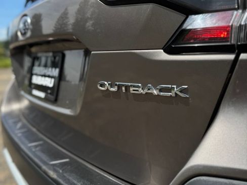 Used 2021 Subaru Outback Limited w/ Popular Package #2 AWD/4WD image 44