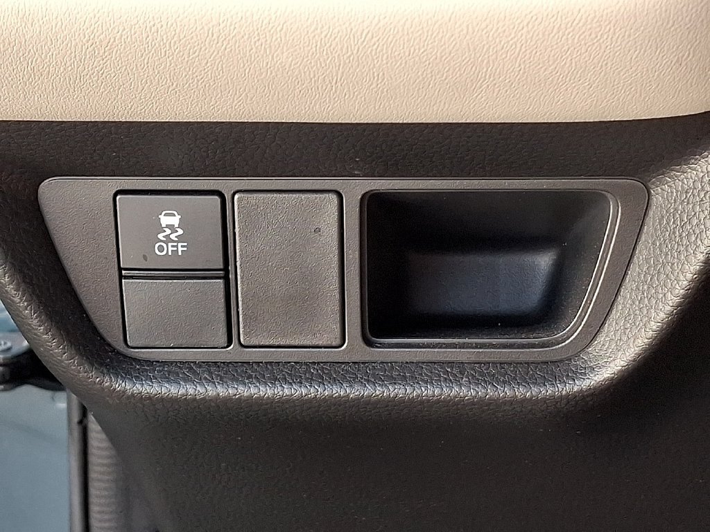 Used 2023 Honda HR-V LX image 29