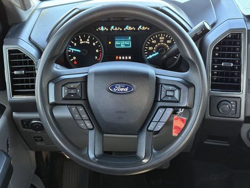 Used 2018 Ford F150 XLT image 7