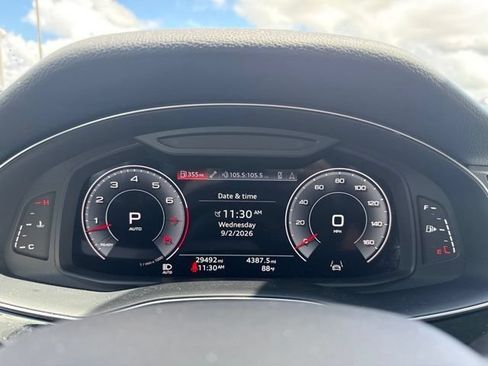 Used 2023 Audi Q7 3.0T Premium AWD/4WD image 20