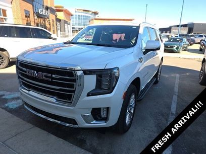 Used 2022 GMC Yukon SLT w/ SLT Luxury Package