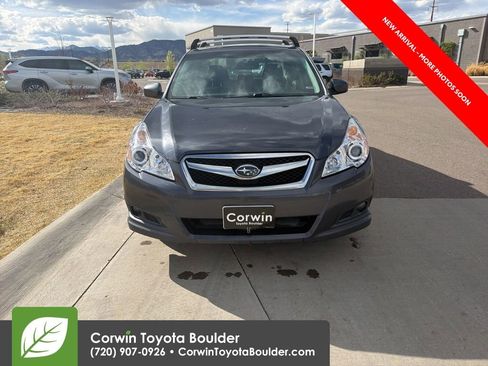 Used 2012 Subaru Legacy 3.6R Limited image 2