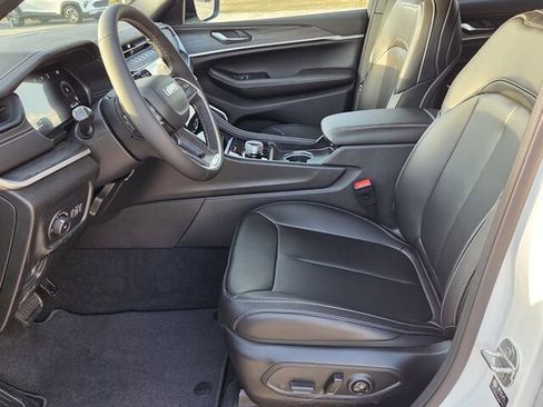 New 2026 Jeep Grand Cherokee L Limited image 7