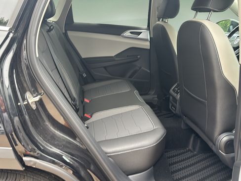 New 2026 Volkswagen Taos SE AWD/4WD image 13