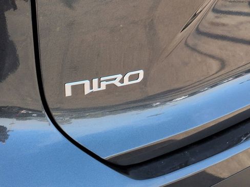 New 2026 Kia Niro LX FWD image 33