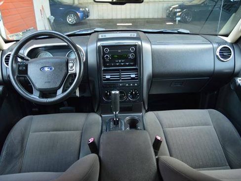 Used 2010 Ford Explorer Sport Trac XLT AWD/4WD image 16