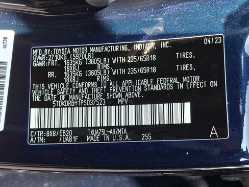 Used 2023 Toyota Highlander XLE AWD/4WD image 27