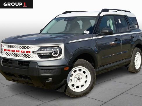 New 2026 Ford Bronco Sport Heritage w/ Convenience Package AWD/4WD image 1