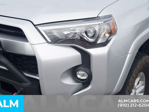Used 2021 Toyota 4Runner SR5 image 12