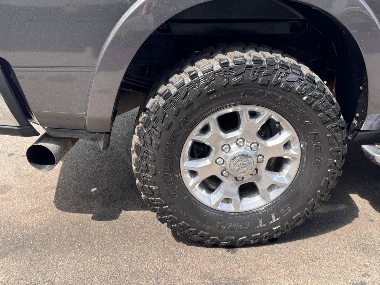 Used 2019 RAM 3500 Laramie AWD/4WD image 12