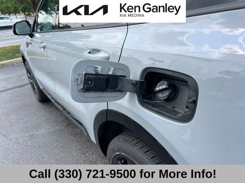 Certified 2023 Kia Sorento SX AWD/4WD image 48