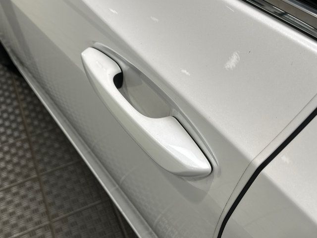 Used 2023 Lexus ES 350 w/ Premium Package FWD image 10