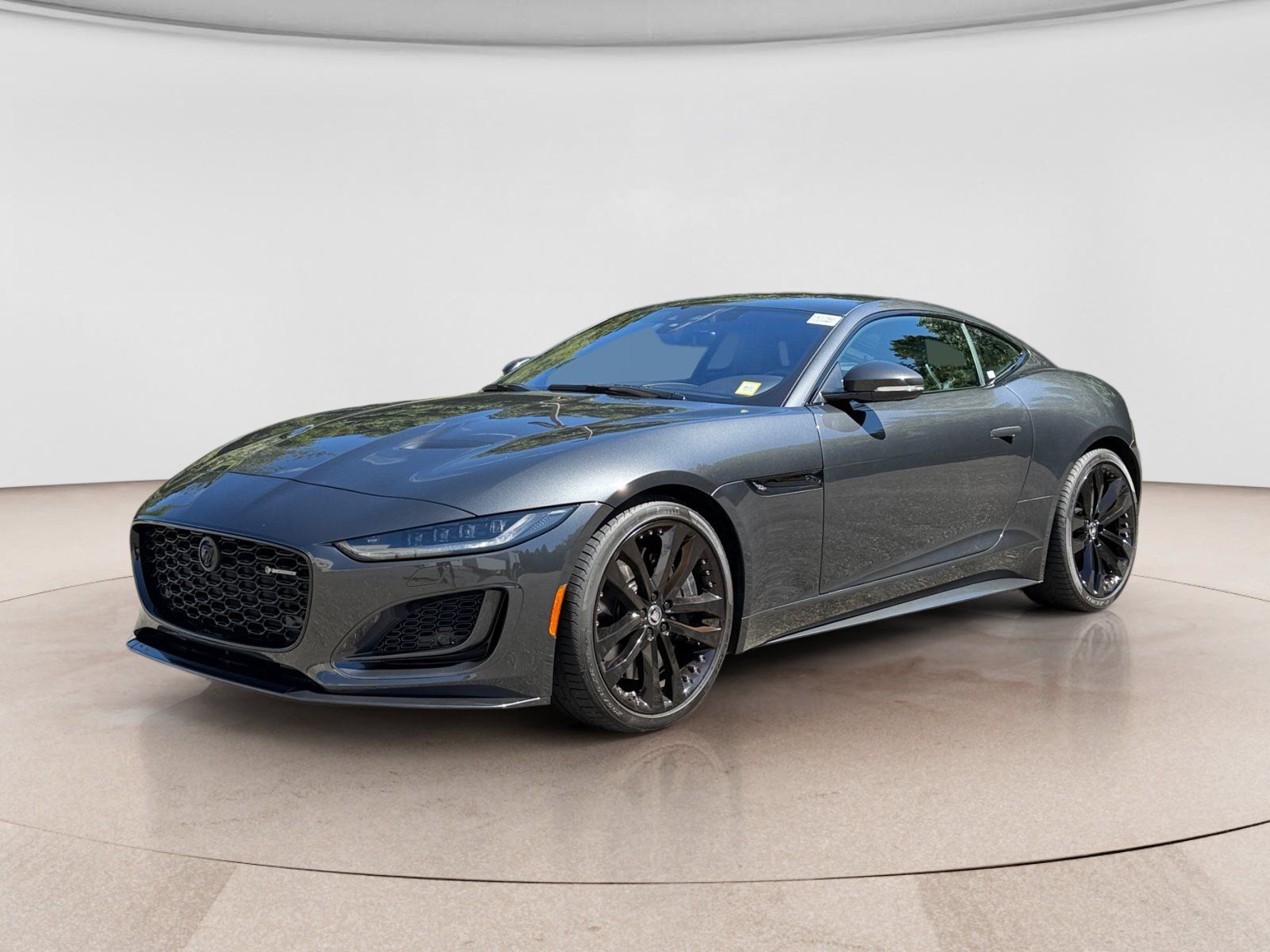 Used 2024 Jaguar F-TYPE R-Dynamic RWD image 1