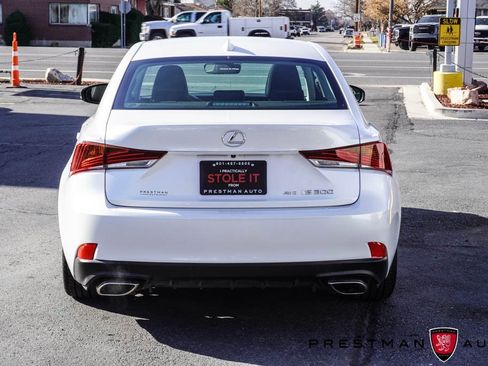 Used 2018 Lexus IS 300 AWD image 20
