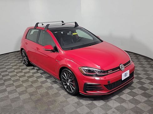 Used 2020 Volkswagen GTI SE image 2