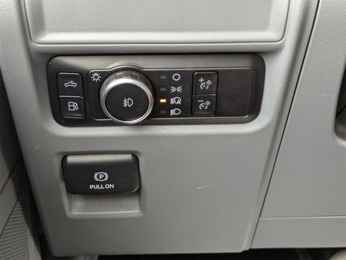 Used 2024 Ford F150 XLT w/ Mobile Office Package image 31